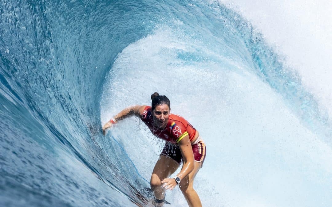 Tyler Wright Wins Maui Pro at Pipeline