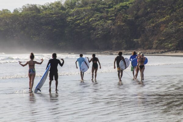 10 Tips For Surfing Success - SurfGirl Magazine