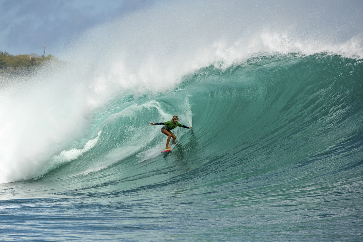 Erin Brooks Puts on Historic Performance - SurfGirl Magazine