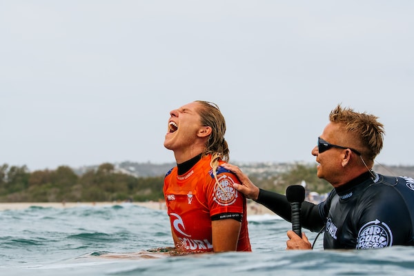 A 🔥 de Stephanie Gilmore, oito vezes campeã mundial de surf: “Não