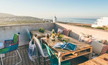 Yogi Surfer – Luxury Moroccan Surf Trip