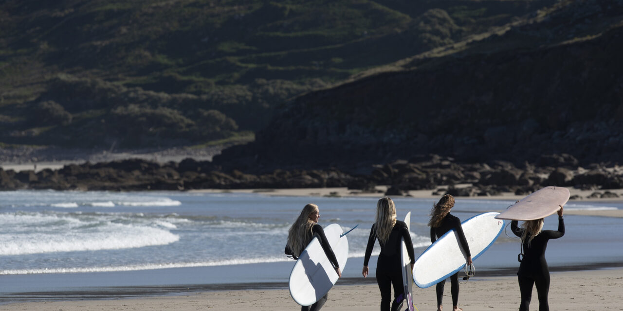 Join the SurfGirl Community Surf Chat
