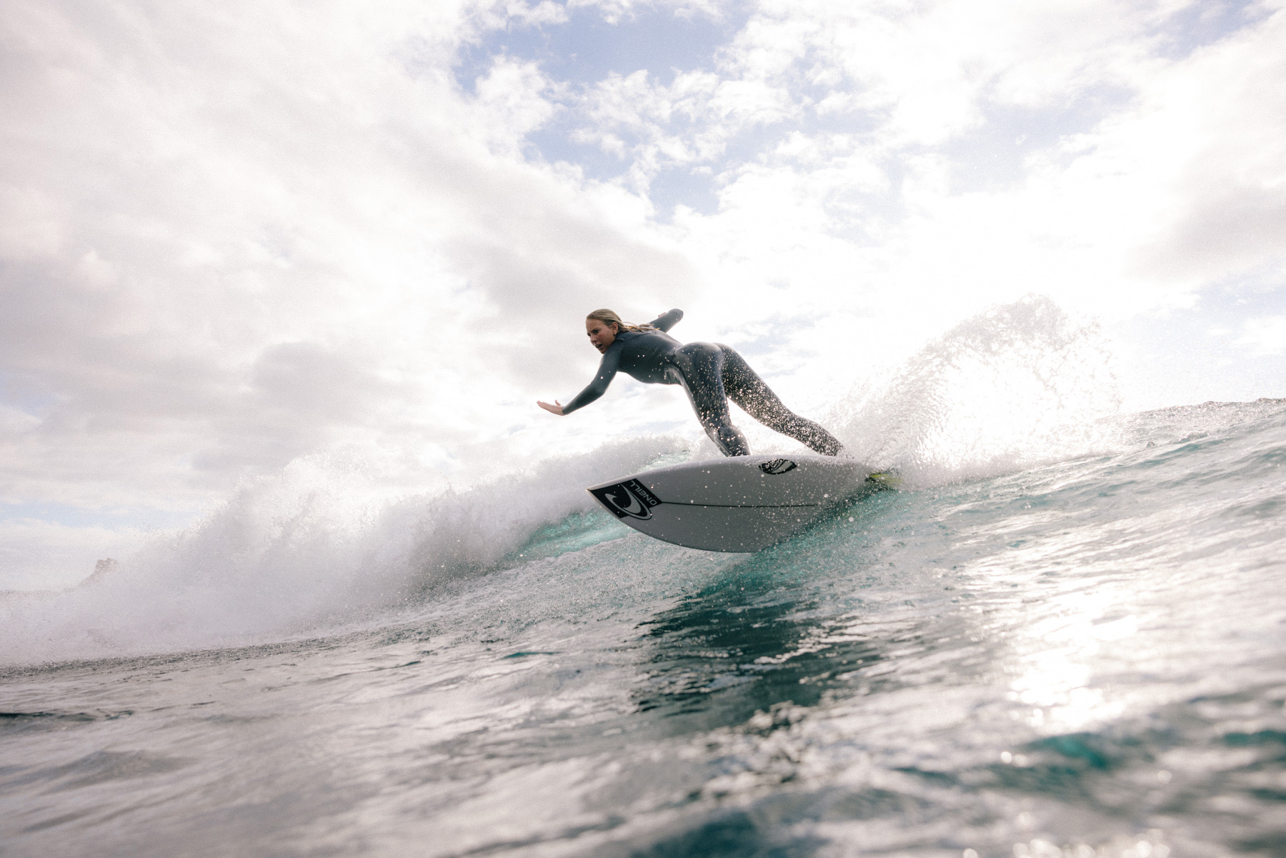 10 Tips For Surfing Success - SurfGirl Magazine