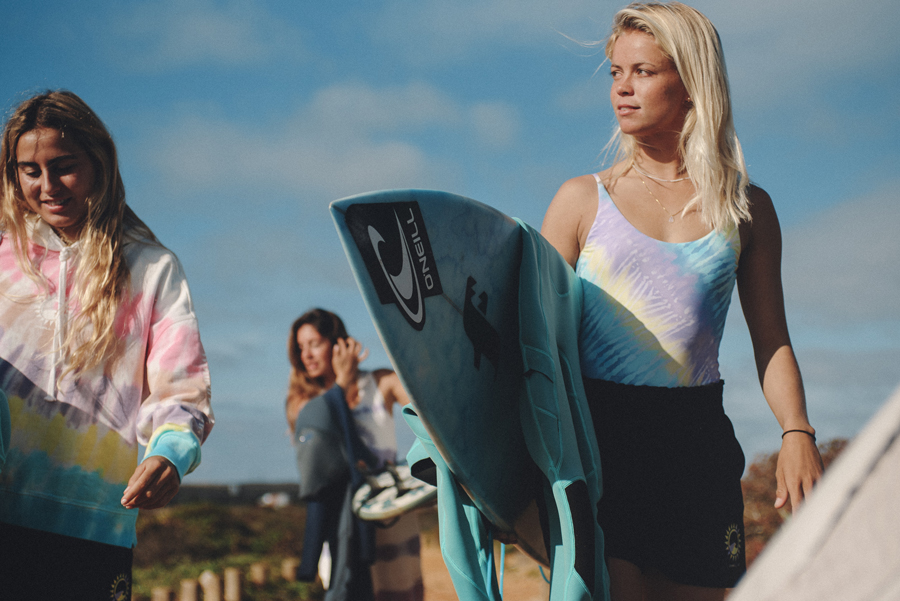 WOMEN OF THE WAVE MIDDLES TOP – O'NEILL