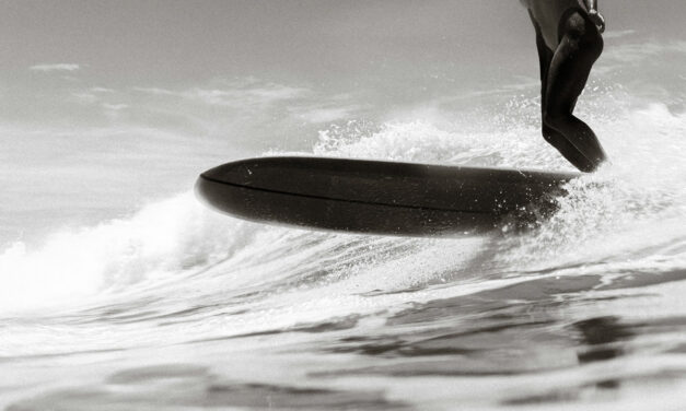 How to Ace Surfing for Newbie Surfers