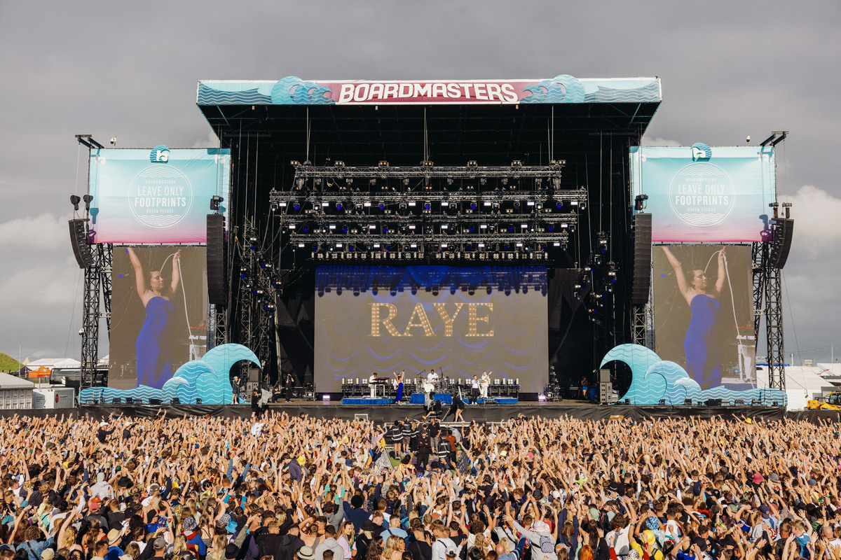 •-DannyNorth_Saturday_RAYE-9684 SurfGirl at Boardmasters, title image