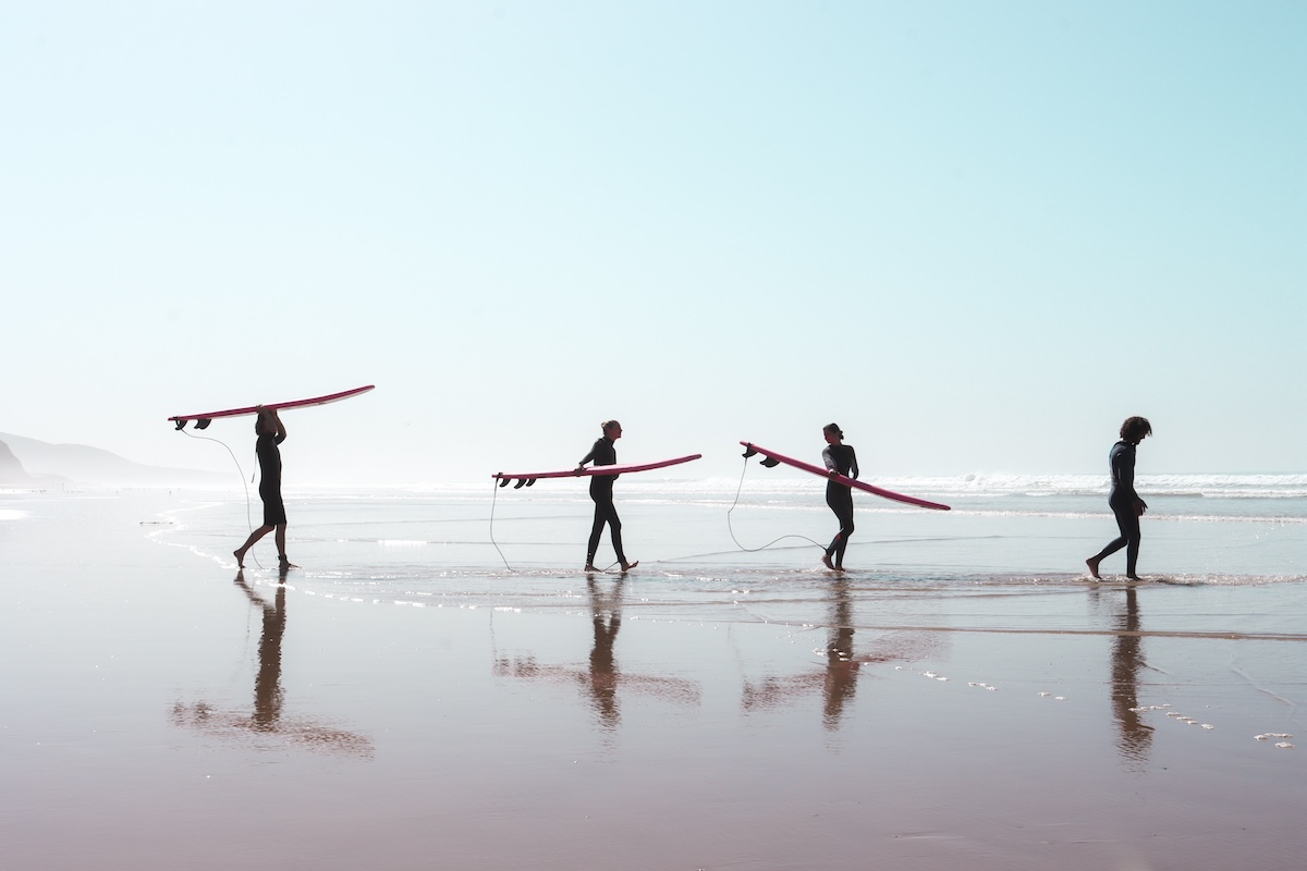 Surfers at Dfrost 