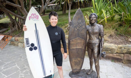 Bondi statue honours Pauline Menczer
