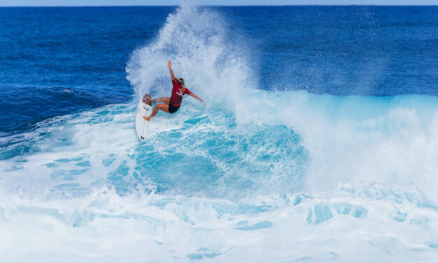Gabriela Bryan wins Lexus Pipe Challenger