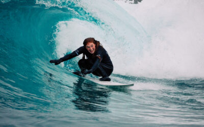 Sister Sessions: Surf Confidence at The Wave